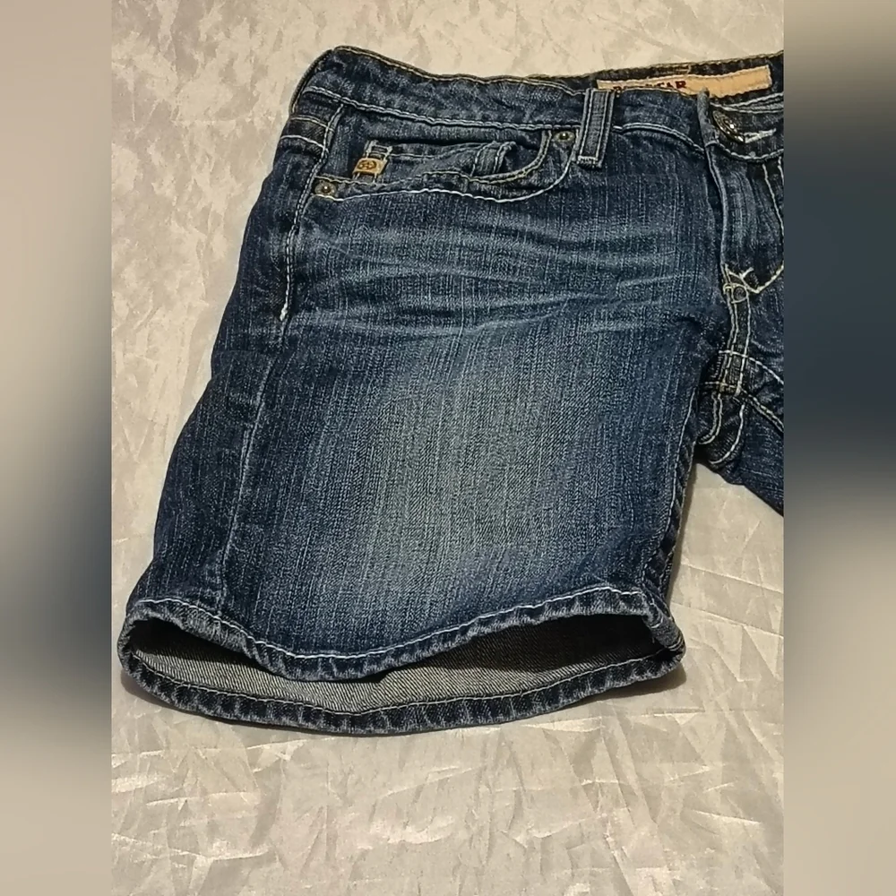Big Star Women's Long Shorts Size 27 Denim Jean